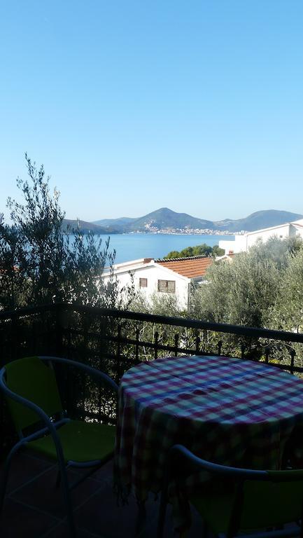 Guest House Zivkovic Ilha Ilha Sveti Stefan Quarto foto