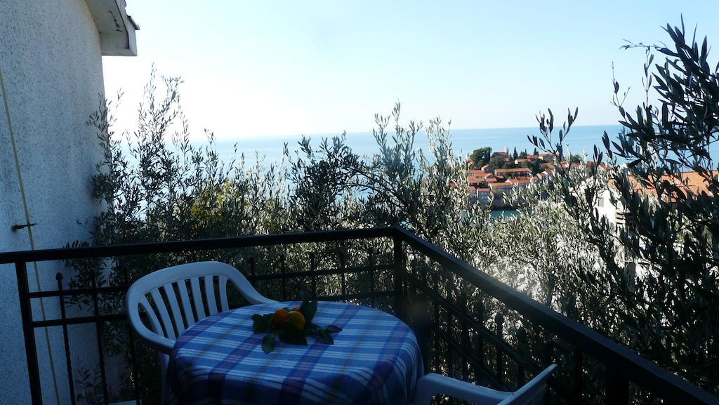 Guest House Zivkovic Ilha Ilha Sveti Stefan Quarto foto